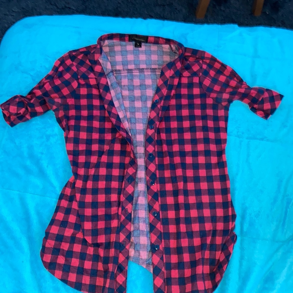 Woman’s Short Sleeve Top